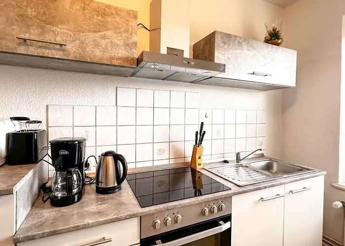 Zentrale Ferienwohnung Mit Gartennutzung